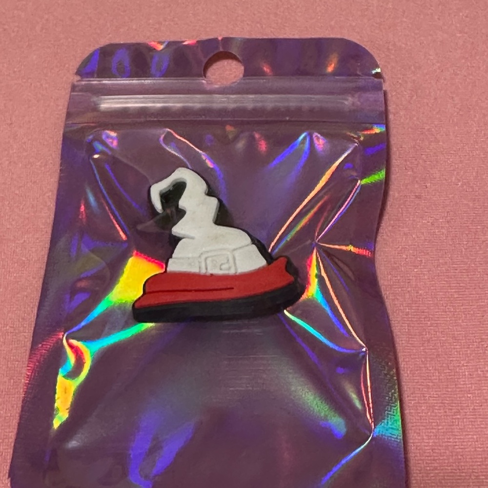Croc charm
